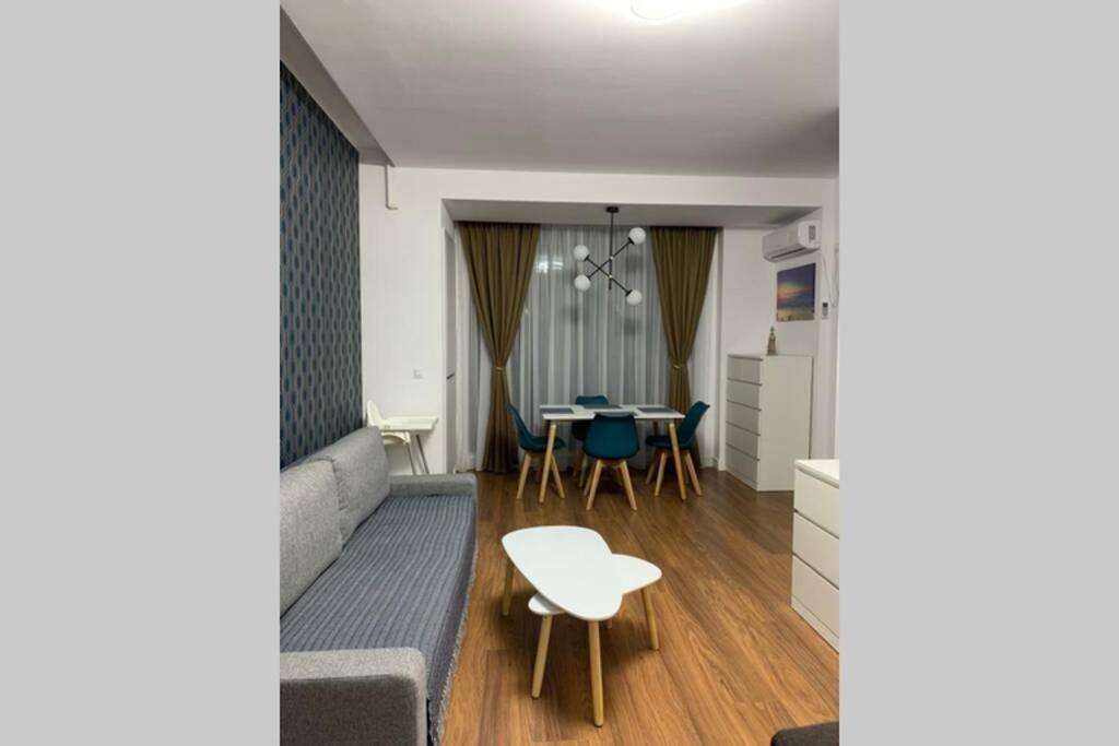 Andreve Apartment By Onix Blue Mamaia Nord, Baby Friendly, Private Parking Năvodari Buitenkant foto